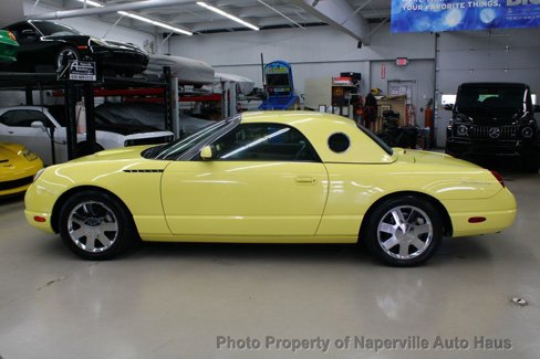 Used 2002 Ford Thunderbird image 46