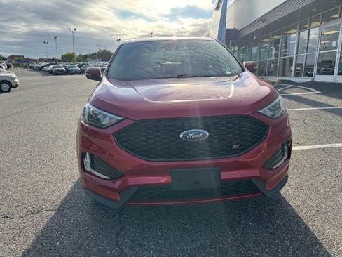 Used 2021 Ford Edge ST image 2