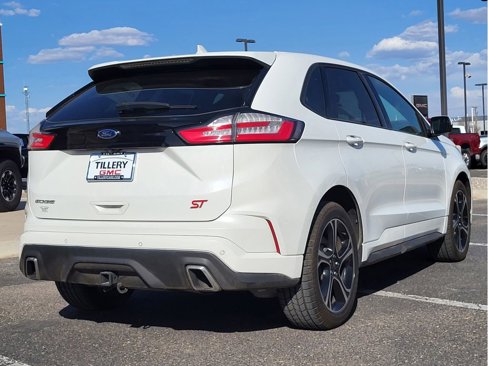 Used 2020 Ford Edge ST w/ Cold Weather Package image 4
