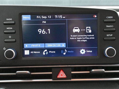 Used 2021 Hyundai Elantra SEL image 20