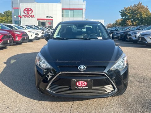 Used 2018 Toyota Yaris iA image 2