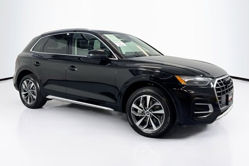 Used 2021 Audi Q5 Premium image 3
