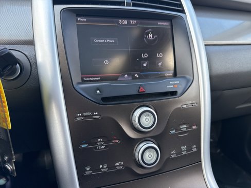 Used 2013 Ford Edge SEL image 13
