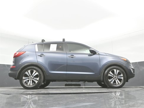 Used 2011 Kia Sportage EX w/ Premium Pkg w/Leather Seats image 32