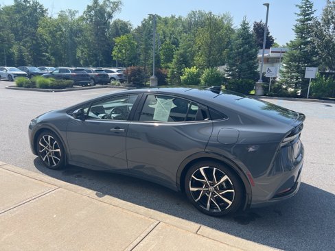Used 2024 Toyota Prius Prime Premium w/ Advanced Technology Package image 48
