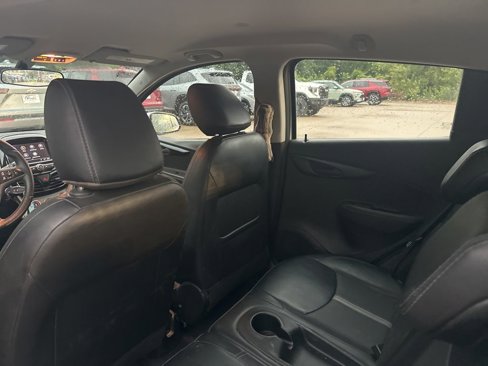 Used 2020 Chevrolet Spark ACTIV image 11