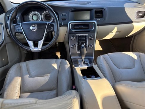 Used 2012 Volvo S60 T5 w/ Multimedia Pkg image 10