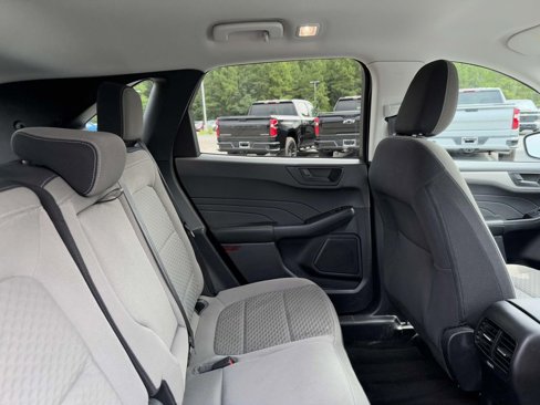 Used 2022 Ford Escape SE w/ Convenience Package image 16