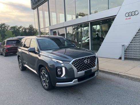 Used 2021 Hyundai Palisade Calligraphy w/ Winter Package image 3