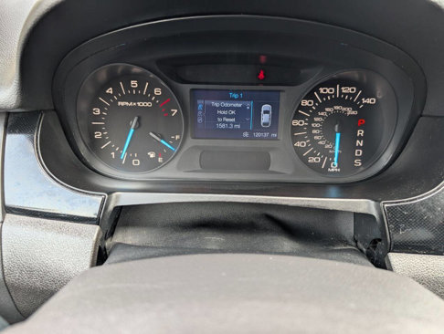 Used 2013 Ford Edge SE image 18