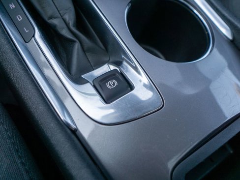 Used 2023 Chevrolet Malibu LT image 25
