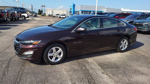 Used 2020 Chevrolet Malibu LS w/ Driver Confidence Package II image 4