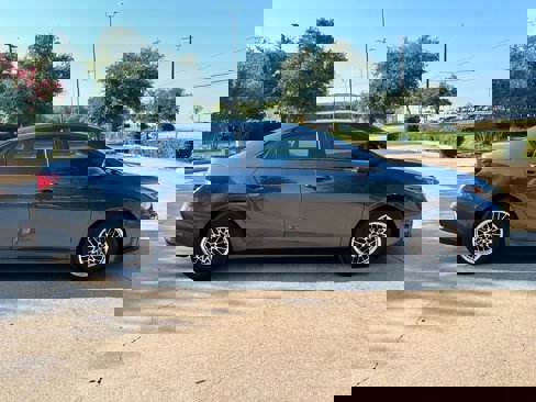 Used 2019 Kia Forte Sedan image 4