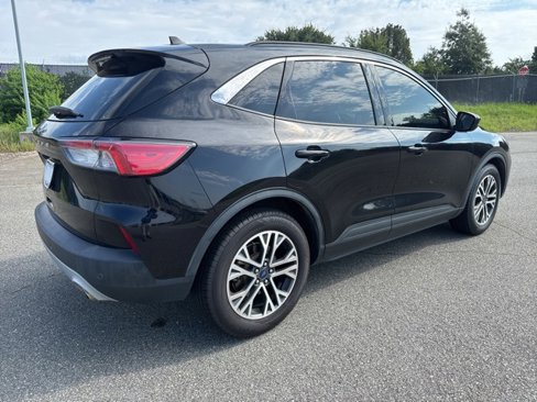 Used 2021 Ford Escape SEL w/ Technology Package image 3