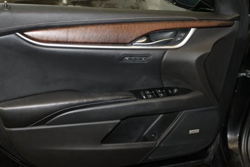 Used 2019 Cadillac XTS Luxury image 16