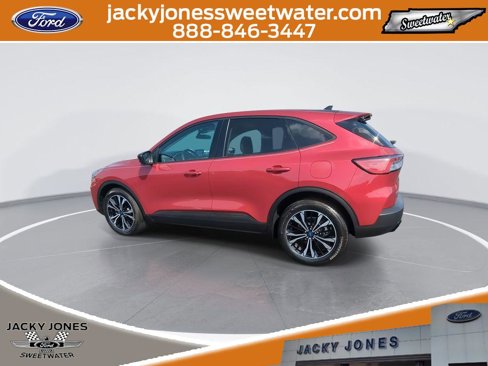 Certified 2021 Ford Escape SE w/ SE Sport Appearance Package image 6