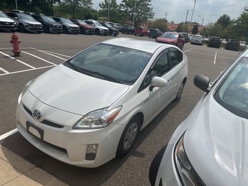 Used 2010 Toyota Prius Five image 1