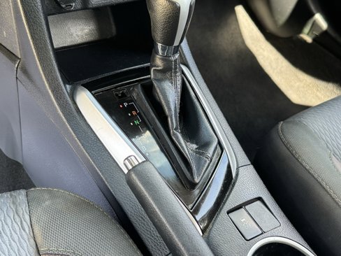 Used 2019 Toyota Corolla LE image 22