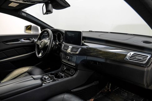 Used 2015 Mercedes-Benz CLS 400 image 7