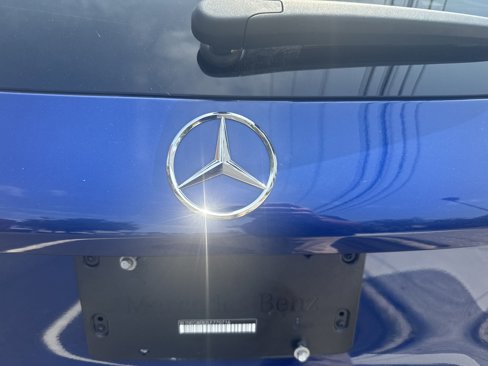 Used 2020 Mercedes-Benz GLC 300 4MATIC image 17