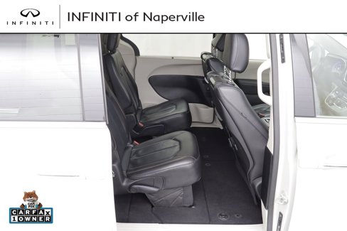 Used 2019 Chrysler Pacifica Touring-L Plus w/ Advanced Safetytec Group image 32