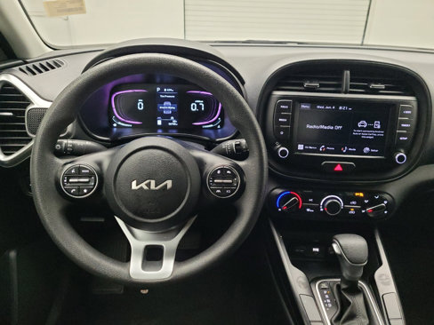 Used 2023 Kia Soul LX w/ LX Technology Package image 22
