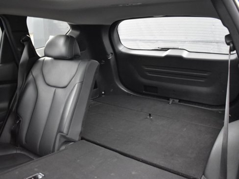 Used 2023 Hyundai Santa Fe SEL w/ Premium Package image 38