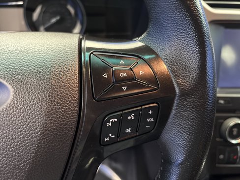 Used 2017 Ford Explorer XLT w/ Equipment Group 202A image 16