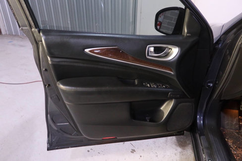 Used 2014 INFINITI QX60 FWD w/ Deluxe Touring Package image 34