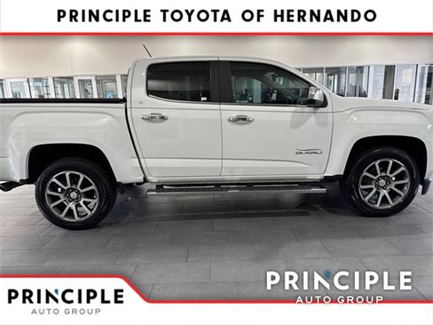 Used 2020 GMC Canyon Denali image 9