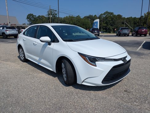 Used 2024 Toyota Corolla LE image 7