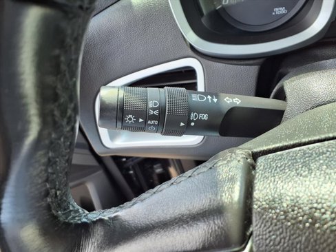Used 2015 Chevrolet Equinox LTZ image 10