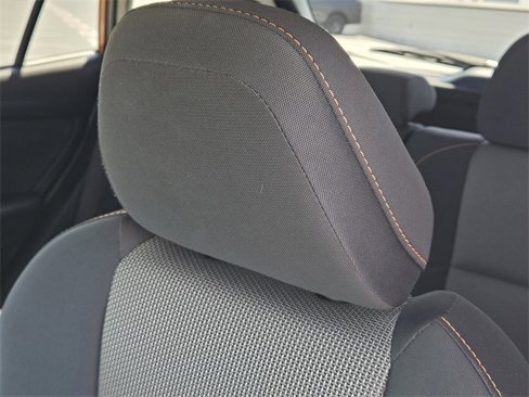 Used 2019 Subaru Crosstrek 2.0i Premium w/ Eyesight System image 15
