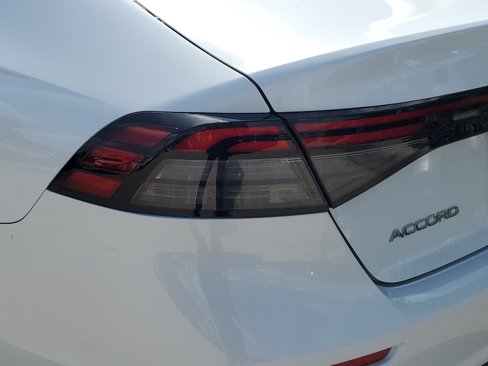 Used 2023 Honda Accord EX image 13