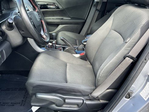 Used 2016 Honda Accord LX image 14