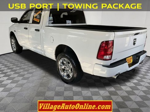 Used 2017 RAM 1500 Express image 2
