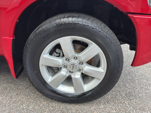 Used 2009 Nissan Titan LE w/ LE Max Utility Pkg image 10