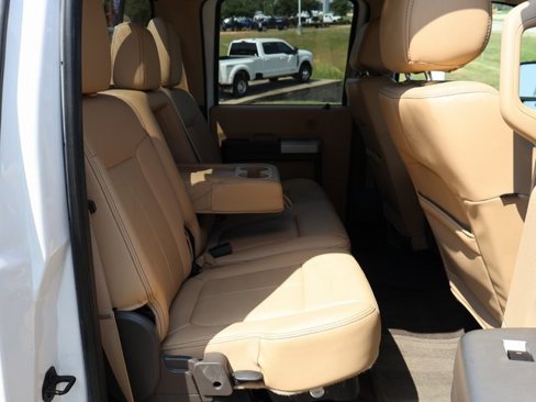 Used 2016 Ford F250 Lariat w/ Lariat Interior Package image 15