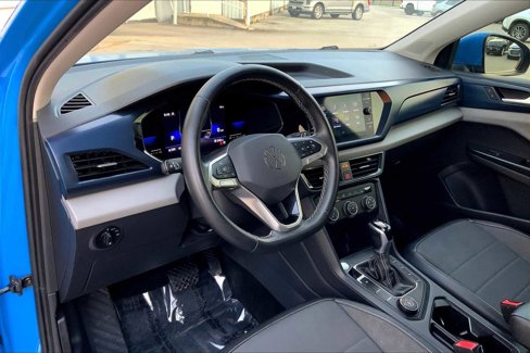 Used 2022 Volkswagen Taos SE image 17