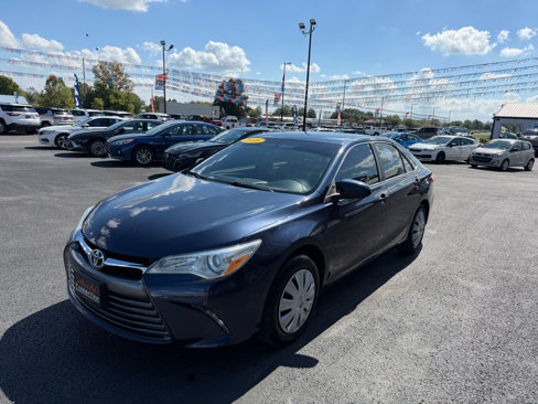 Used 2016 Toyota Camry LE image 8