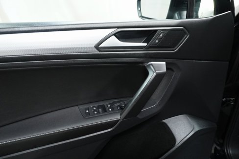Certified 2023 Volkswagen Tiguan S image 18