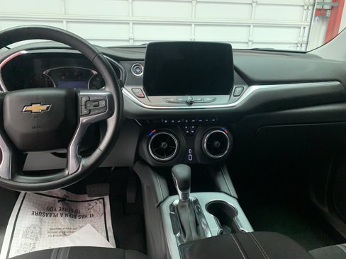 Used 2023 Chevrolet Blazer LT image 15