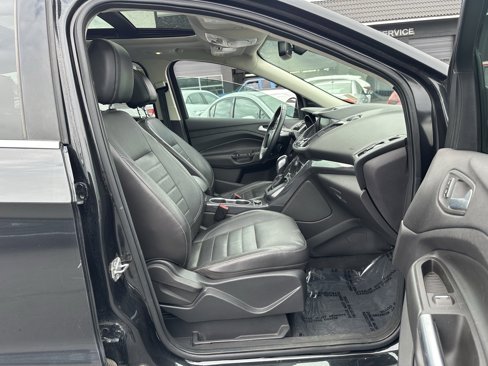 Used 2014 Ford Escape Titanium w/ Equipment Group 401A image 9