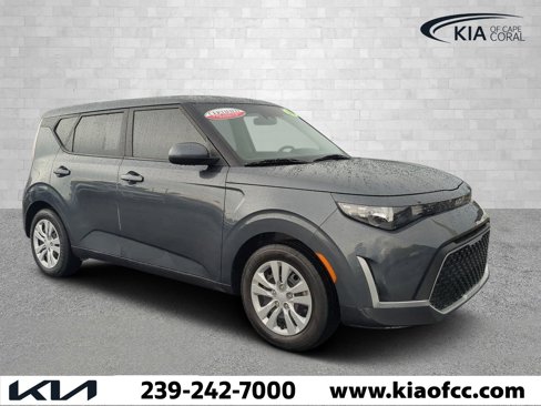 Certified 2023 Kia Soul LX image 1