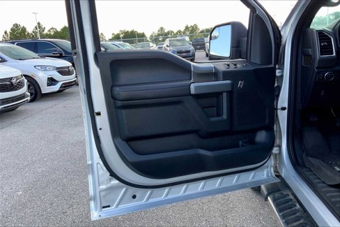 Used 2015 Ford F150 XLT w/ Equipment Group 302A Luxury image 21