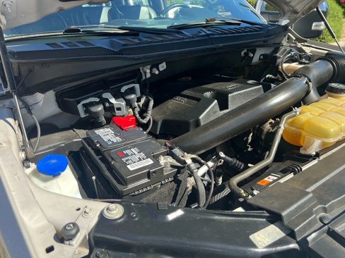 Used 2020 Ford F150 Lariat image 16