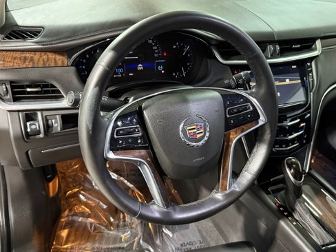 Used 2013 Cadillac XTS Luxury w/ Driver Awareness Package image 4