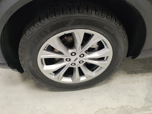 Used 2023 Ford Explorer XLT w/ Equipment Group 202A image 20