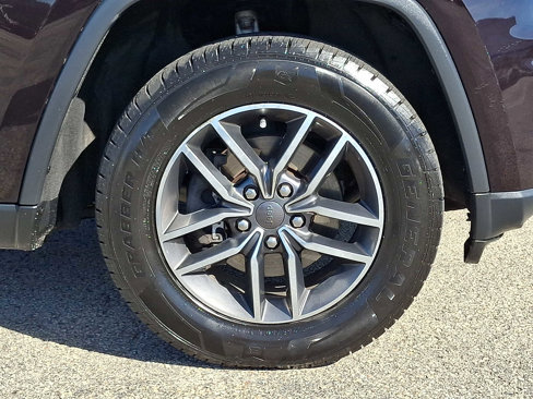 Used 2019 Jeep Grand Cherokee Limited image 7