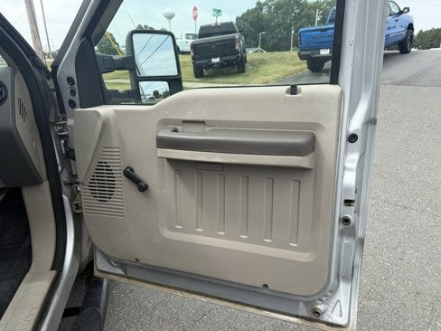 Used 2008 Ford F250 XL image 25